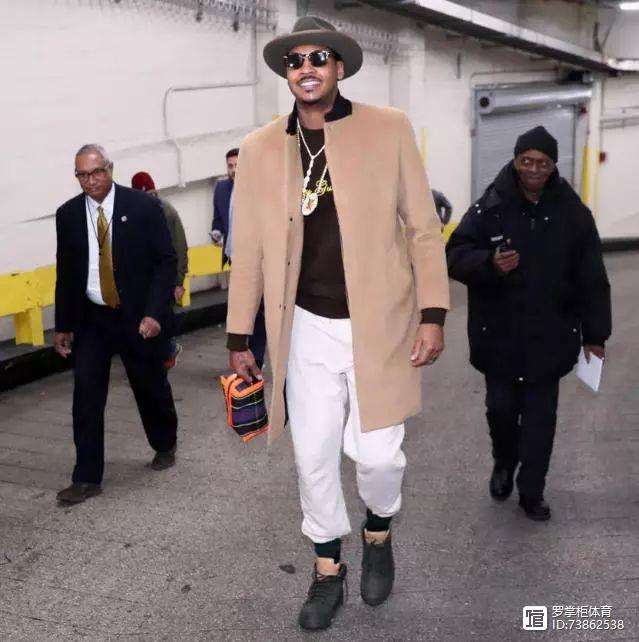 犹他爵士迎德国杯关键赛,冲刺阶段手感冰凉,媒体盛赞,临场指挥获称赞的简单介绍 犹他爵士迎德国杯关键赛,冲刺阶段手感冰凉,媒体盛赞,临场指挥获称赞的简单介绍